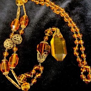 Vintage Art Deco Yellow Glass Beaded Necklace